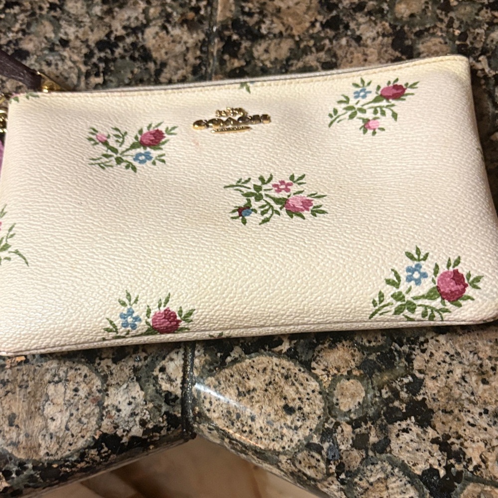 Coach Floral Print White Wristlet